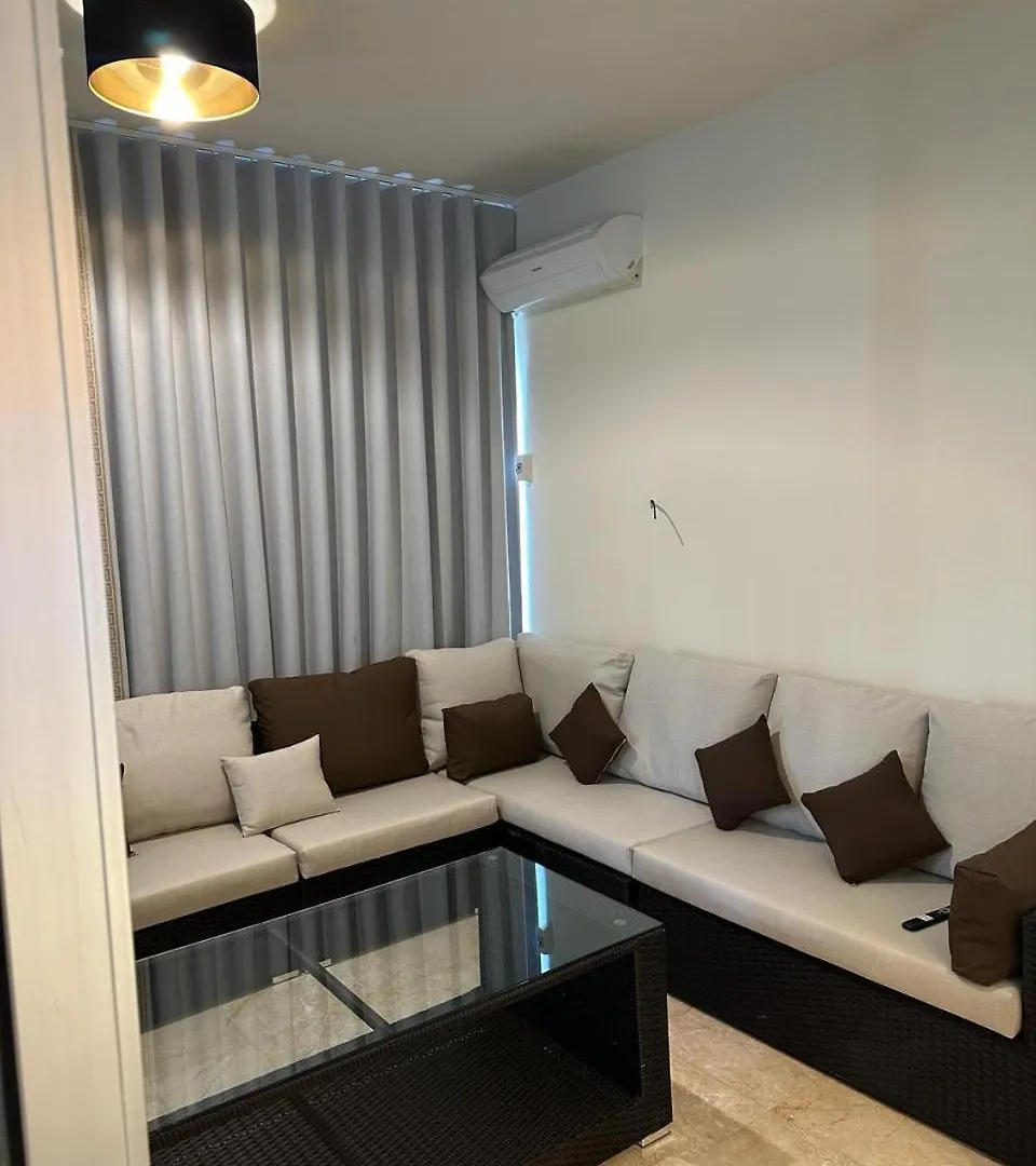 Versace Home Luxury 3Br Apt-Hamra Beirut Appartamento
